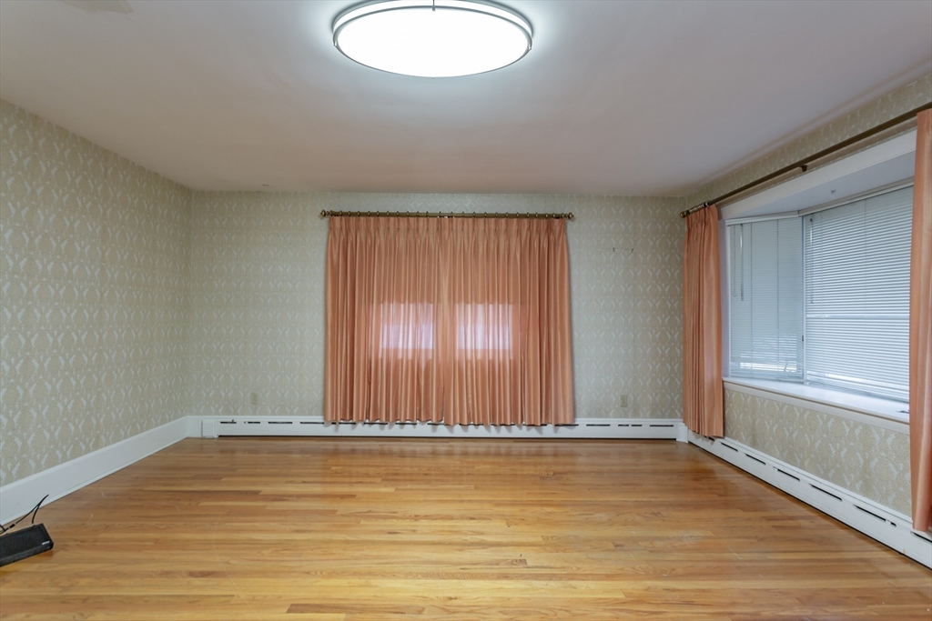 752 Dartmouth St Property Photo 7