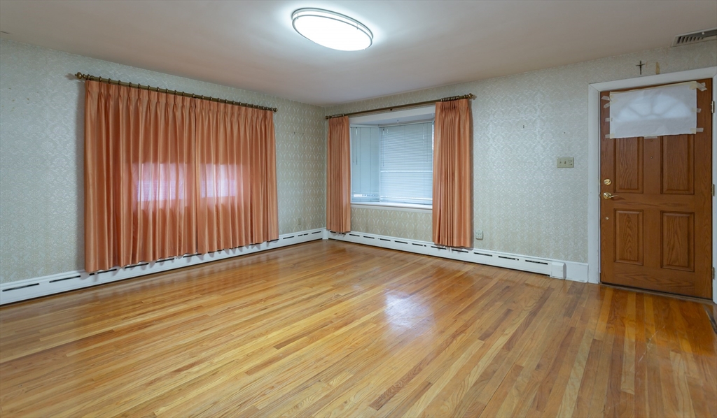752 Dartmouth St Property Photo 10