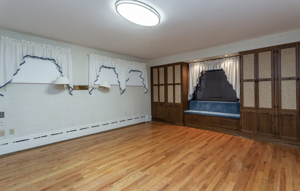 752 Dartmouth St Property Photo 13