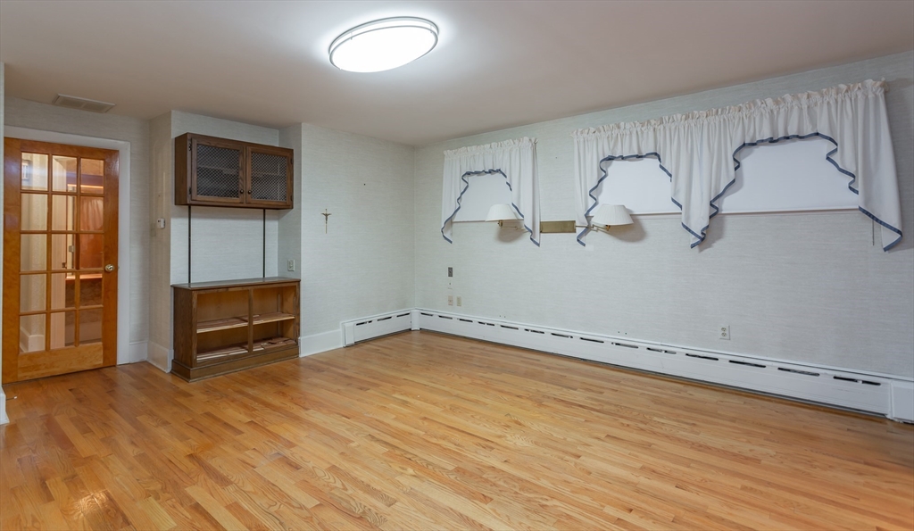 752 Dartmouth St Property Photo 14