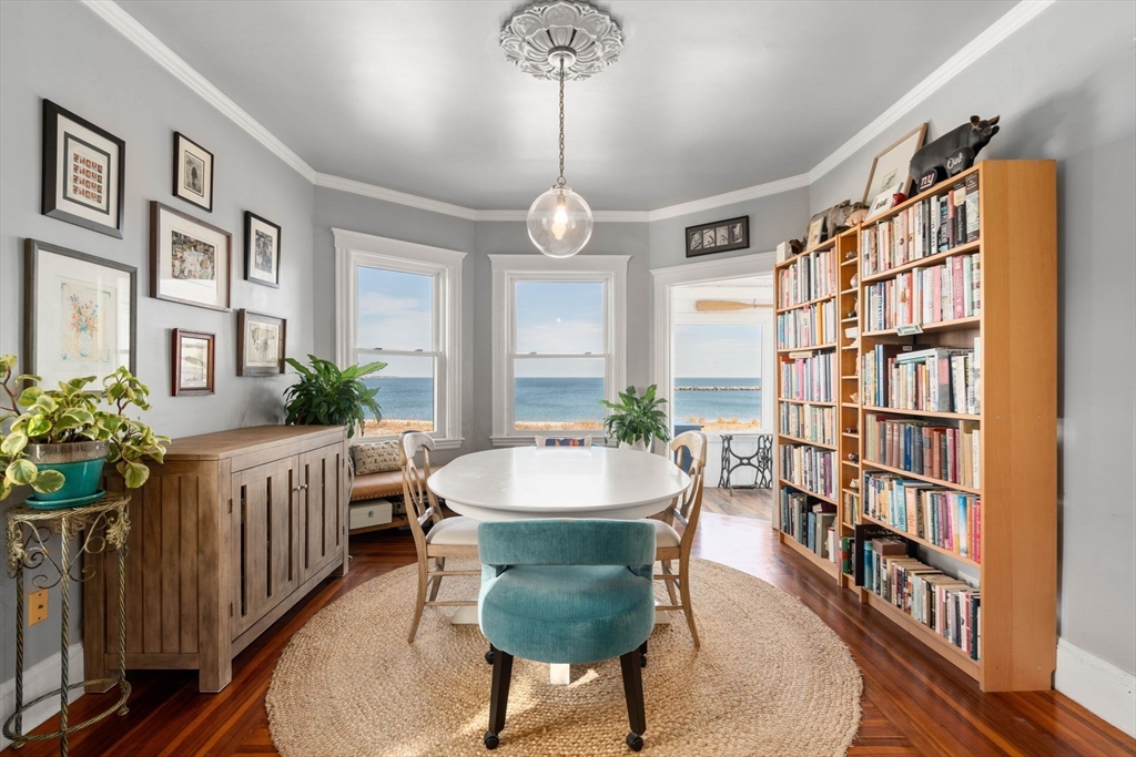 144 Winthrop Shore Dr # 2 Property Photo 11
