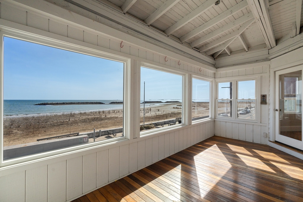 144 Winthrop Shore Dr # 2 Property Photo 12
