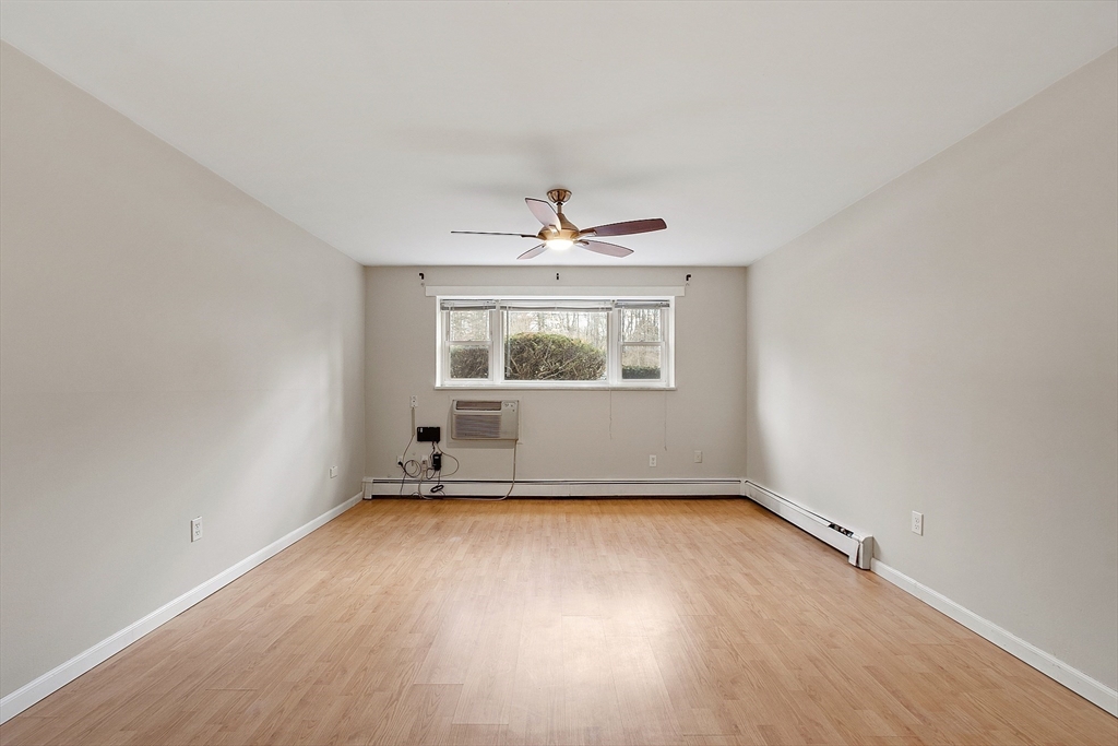 5 Colonial Drive # 2 Property Photo 3