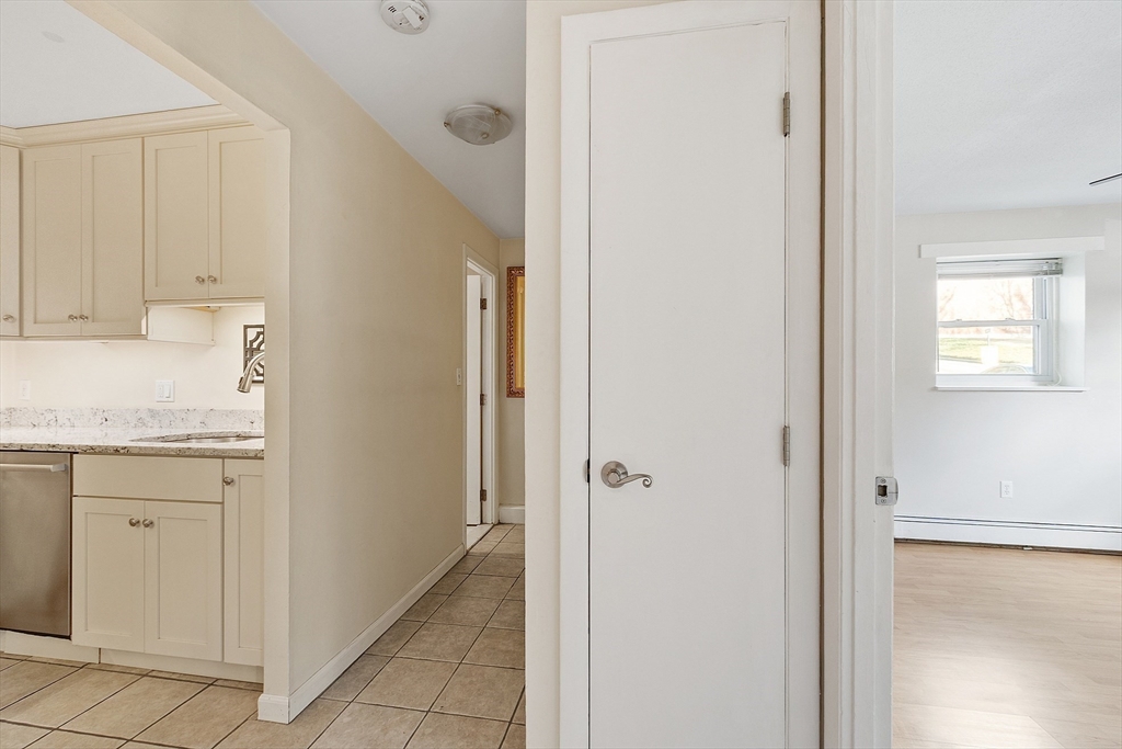 5 Colonial Drive # 2 Property Photo 11