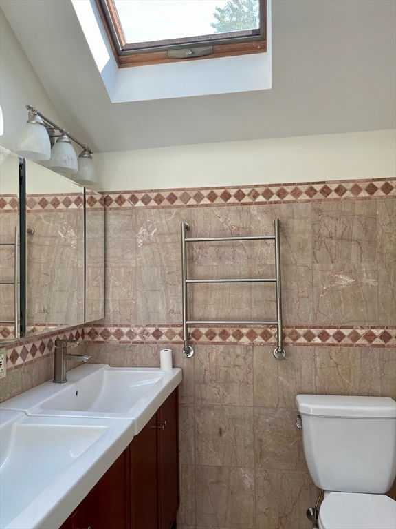 22 Lindale Avenue # 1 Property Photo 18