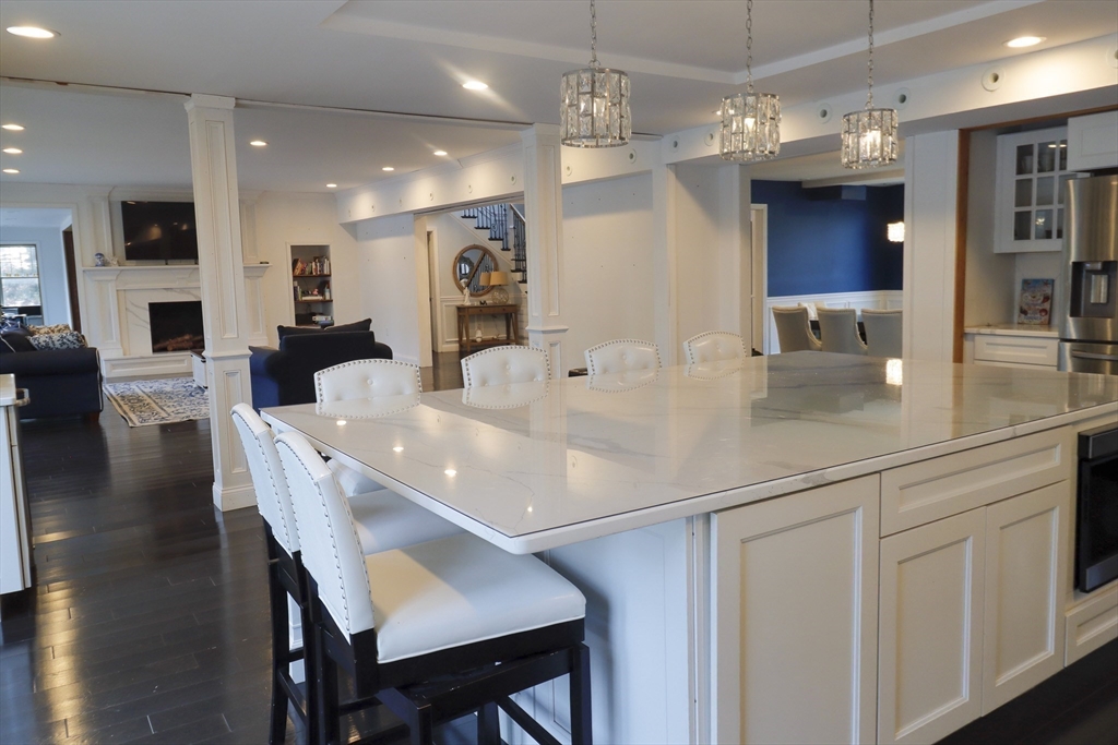 4 Omega Way Property Photo 15