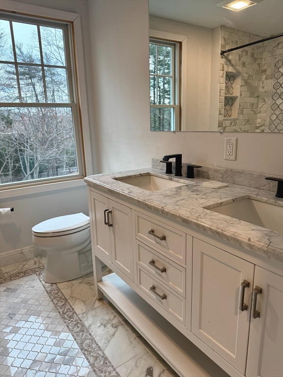 4 Omega Way Property Photo 30