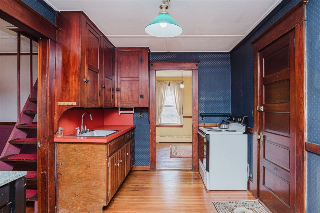 365-367 Tremont St Property Photo 18