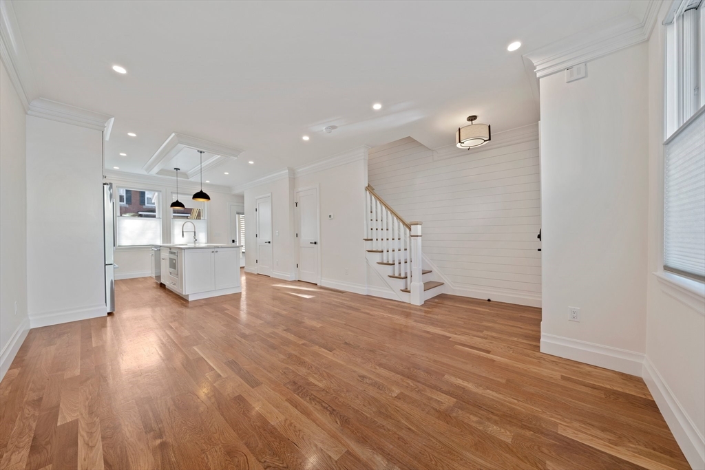 683 East 8th Street Property Photo 9