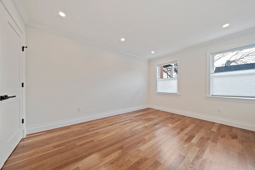 683 East 8th Street Property Photo 12
