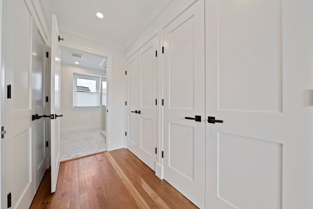 683 East 8th Street Property Photo 23