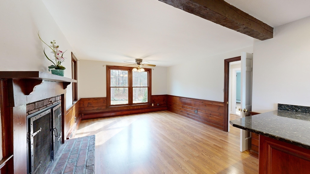 122 Park Street Property Photo 7