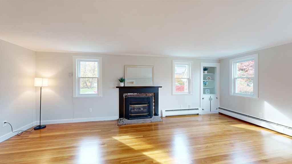 122 Park Street Property Photo 8
