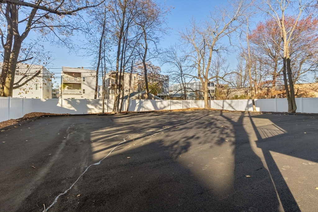 18-20 Parkman St # 3 Property Photo 15
