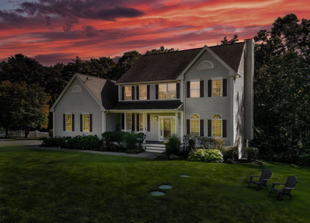 35 Pillsbury Ln Property Photo