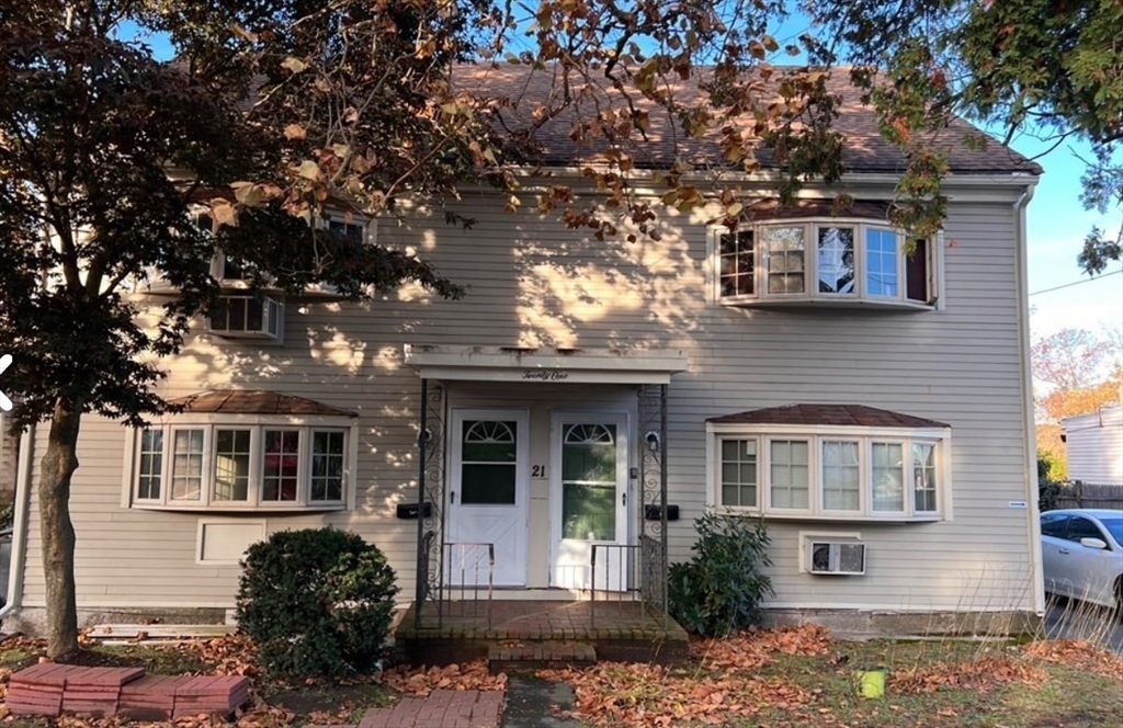 21 North Main St # B Property Photo