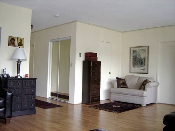 22 Chestnut Pl # 311 Property Photo 8