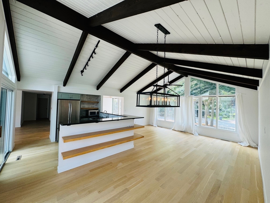 131 Portside Circle Property Photo 8