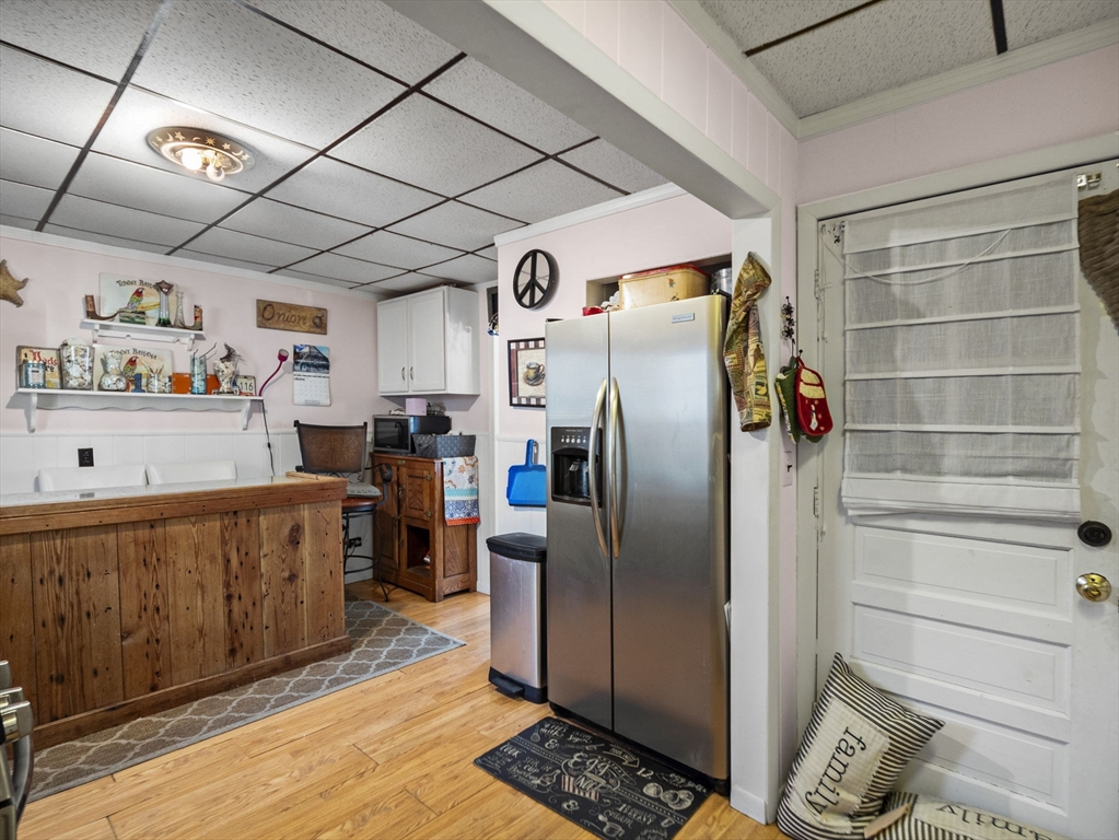 27 Rowe St. Property Photo 6