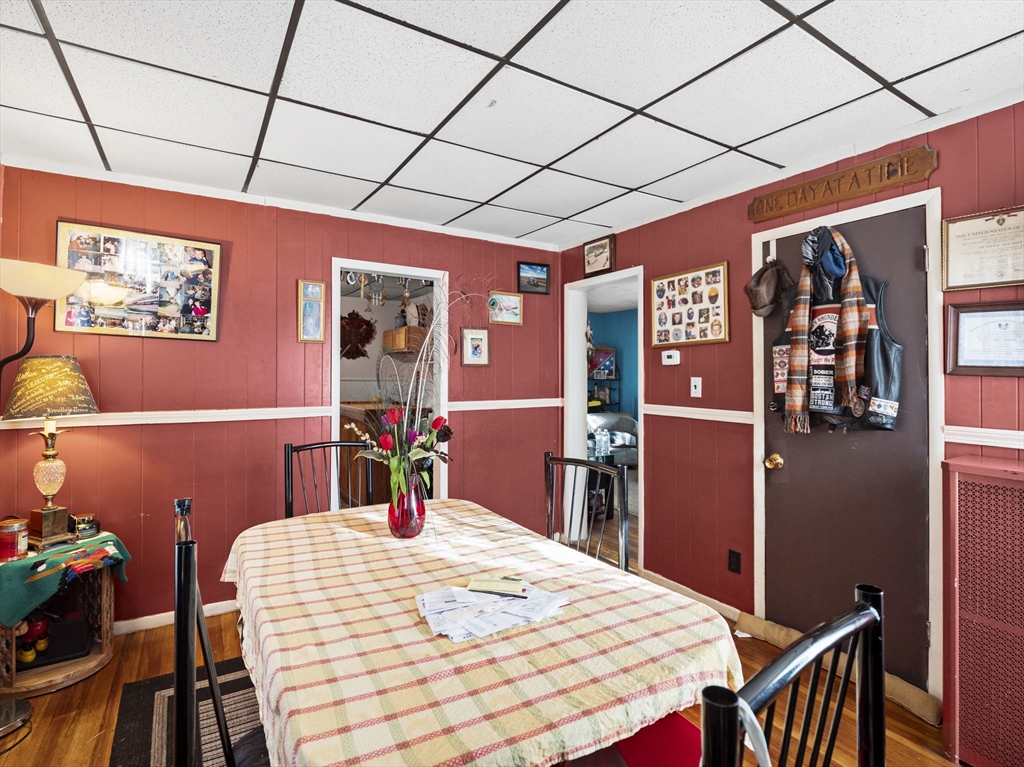 27 Rowe St. Property Photo 10