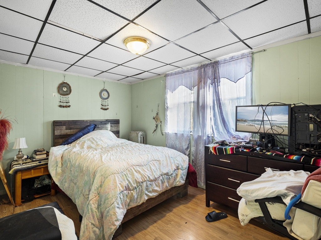 27 Rowe St. Property Photo 17