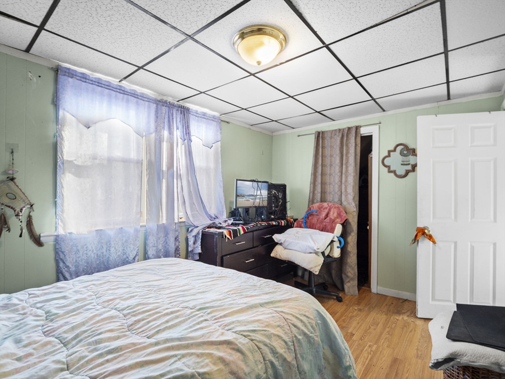 27 Rowe St. Property Photo 18