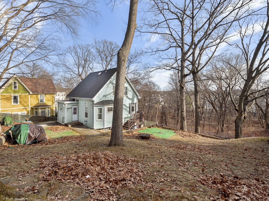 27 Rowe St. Property Photo 27
