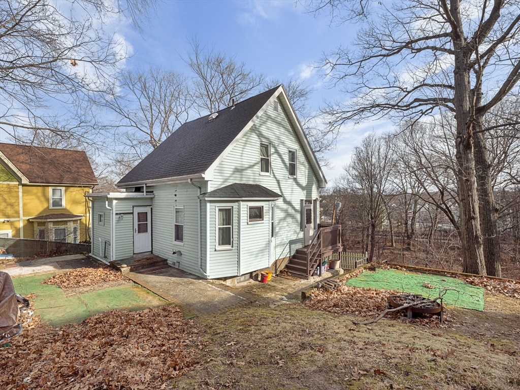 27 Rowe St. Property Photo 28