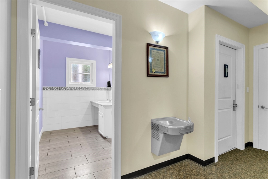 1010 Thorndike Property Photo 16