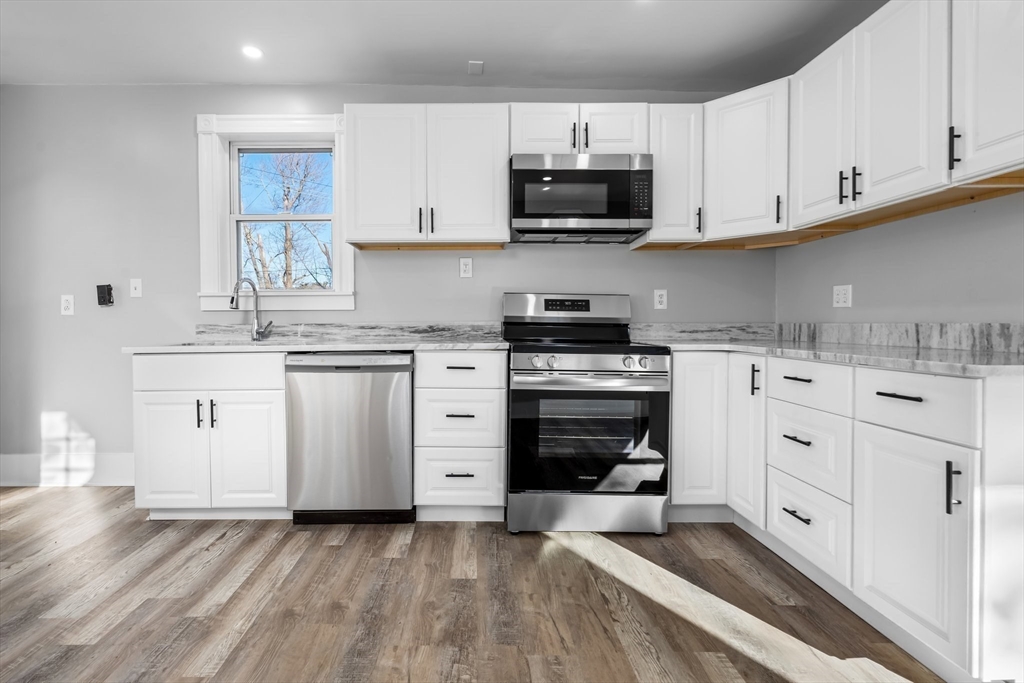 215 Summer Street Property Photo 11