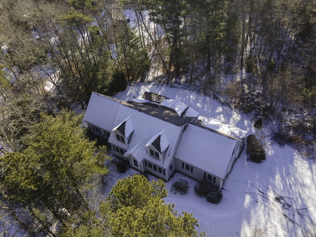 2 Boulder Rd Property Photo 5