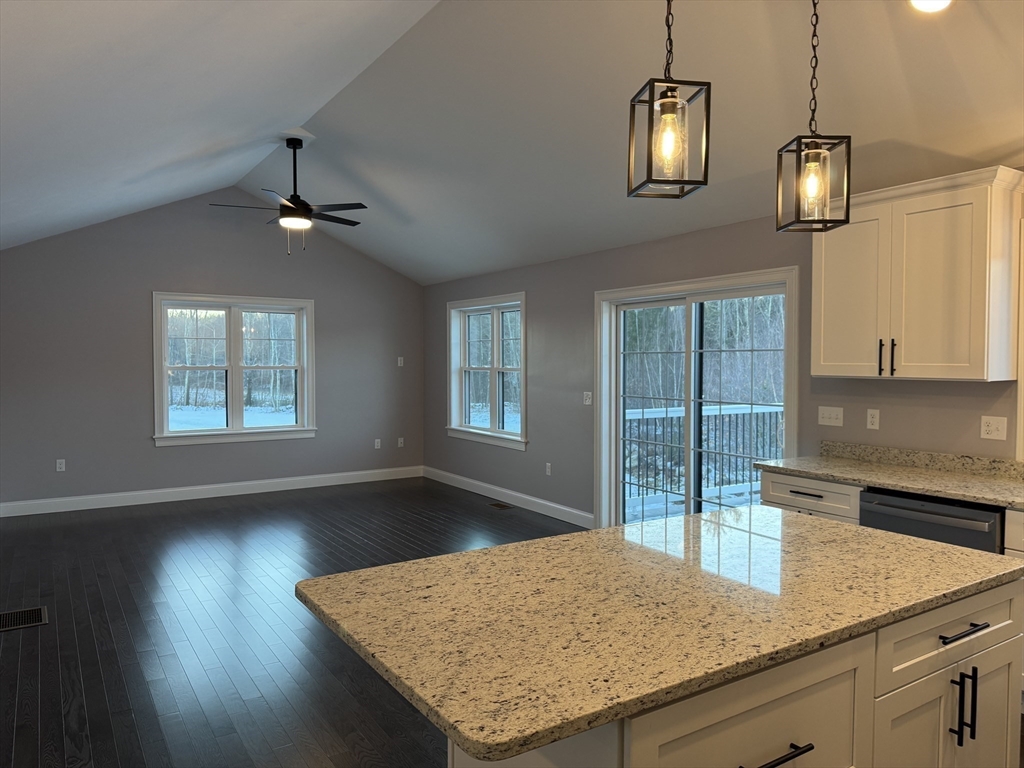 522 B South Street # B Property Photo 4