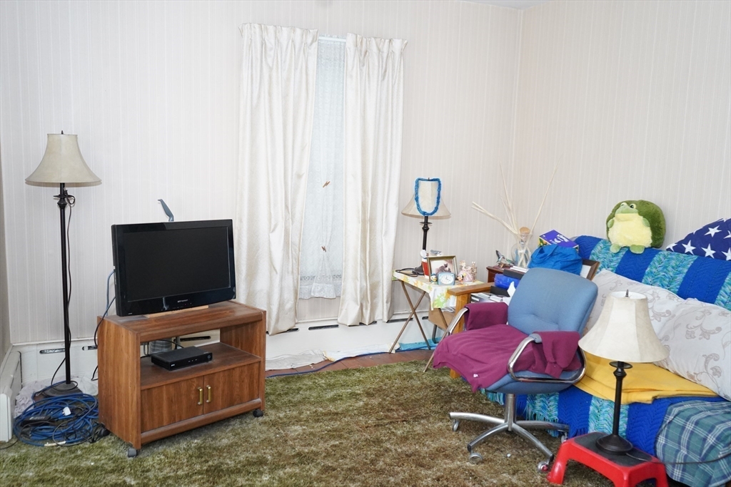106 Summit Street Property Photo 6