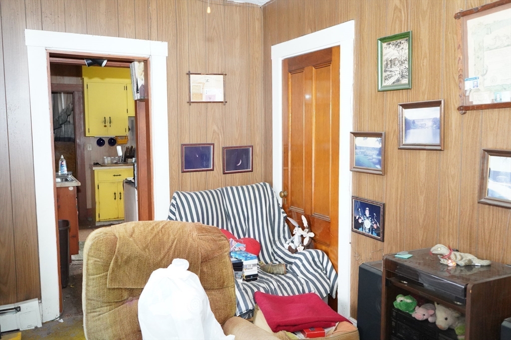 106 Summit Street Property Photo 13