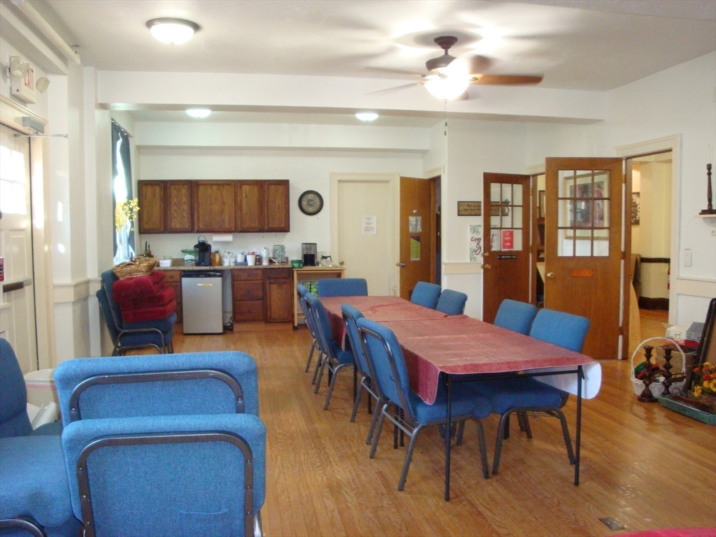 104 N Washington St Property Photo 8