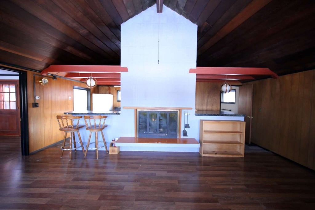8 Thayer Road Property Photo 19