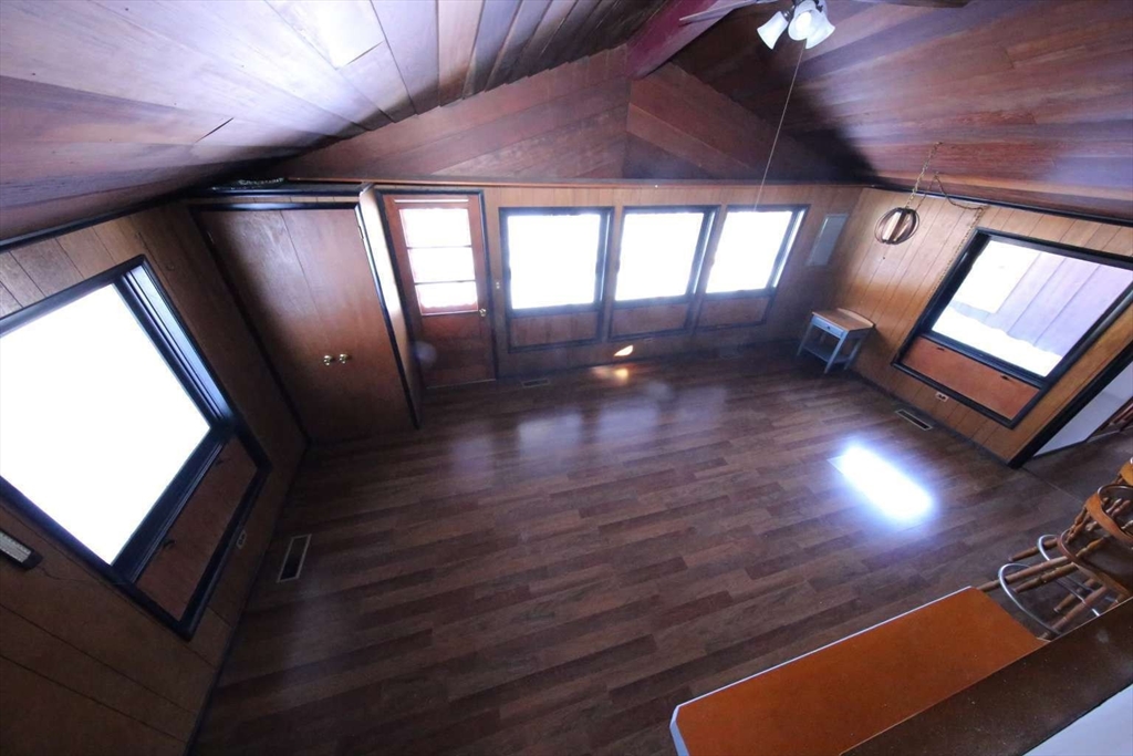 8 Thayer Road Property Photo 25