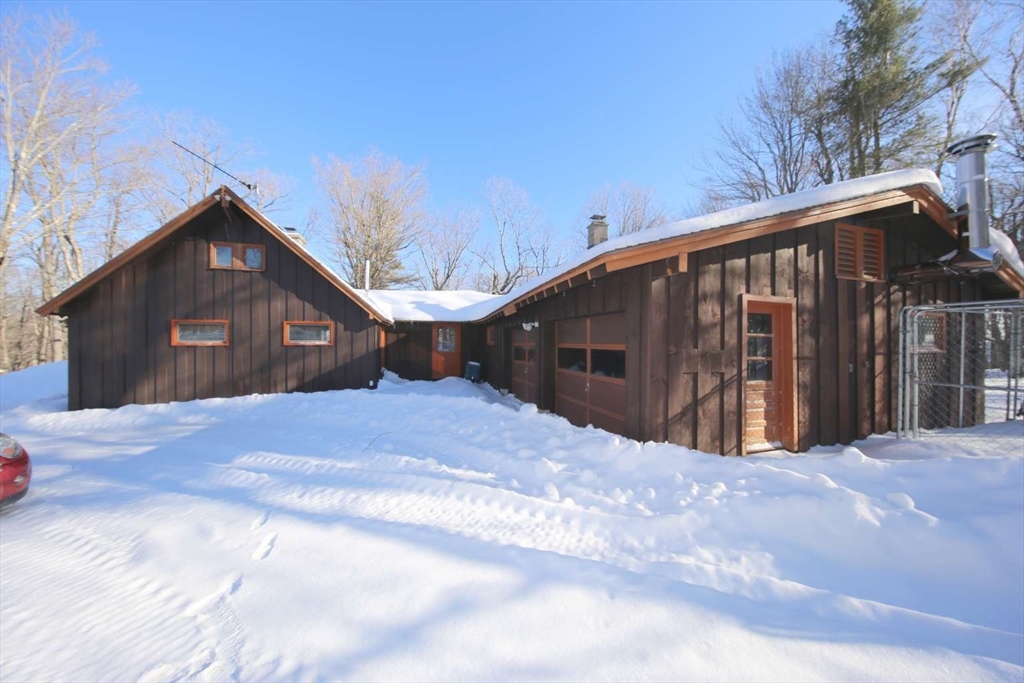 8 Thayer Road Property Photo 32