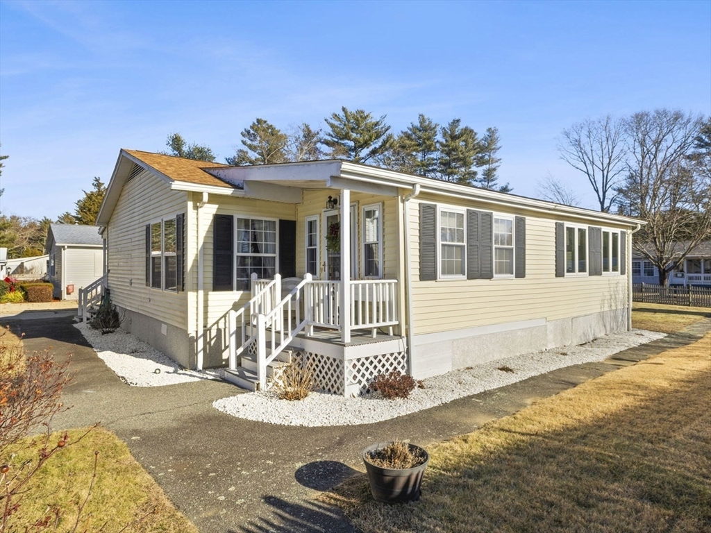 39 Sycamore Drive # D Property Photo
