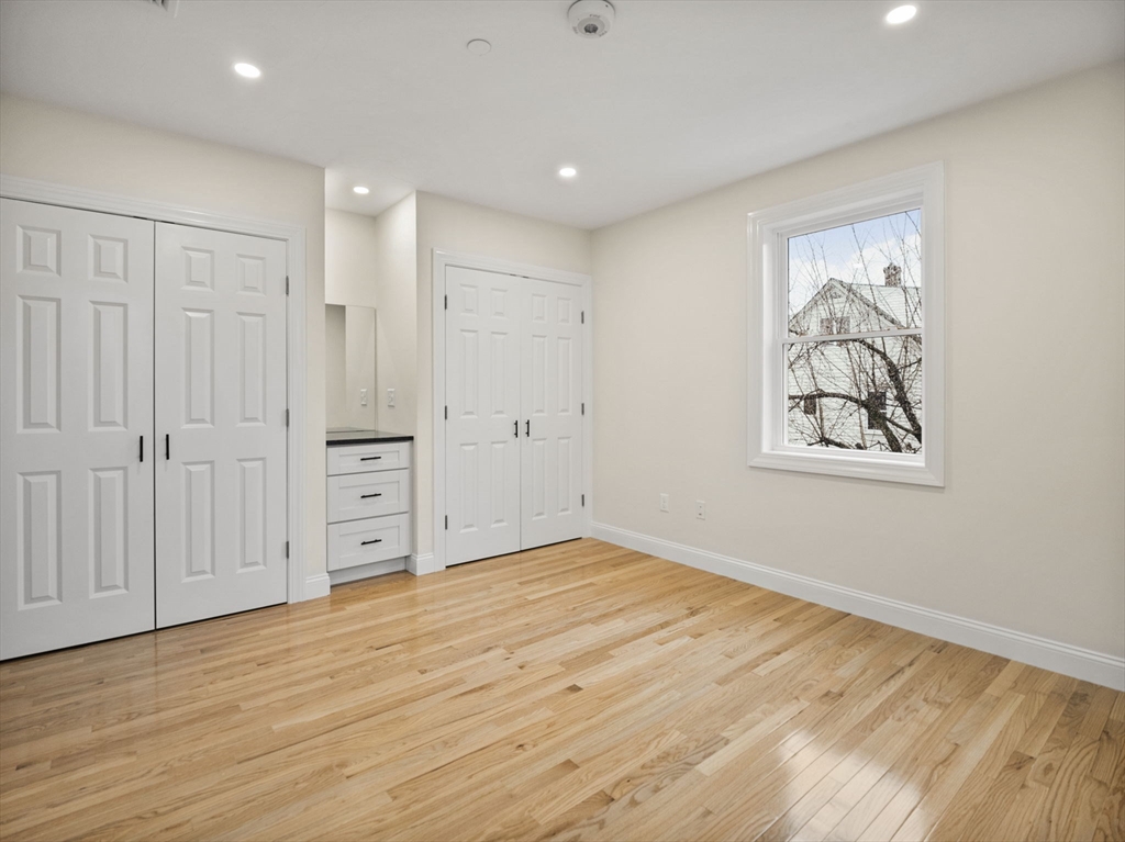 23 Thornton St # 6 Property Photo 15