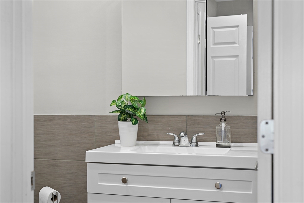 474 Broadway # 26 Property Photo 33