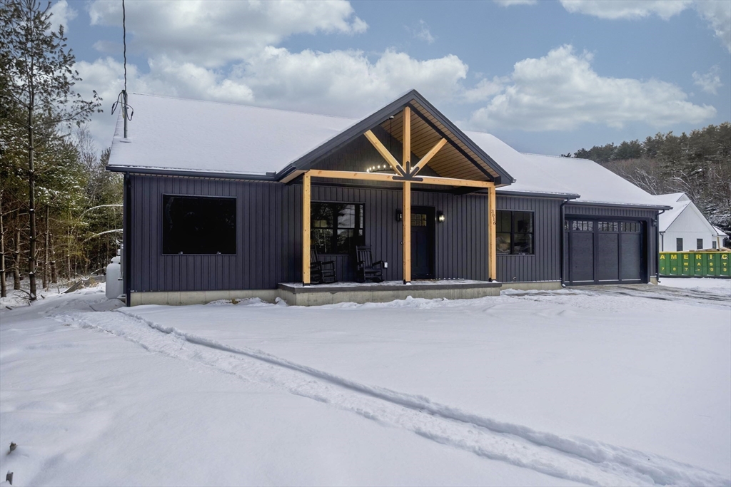 3016 Foster Street Property Photo