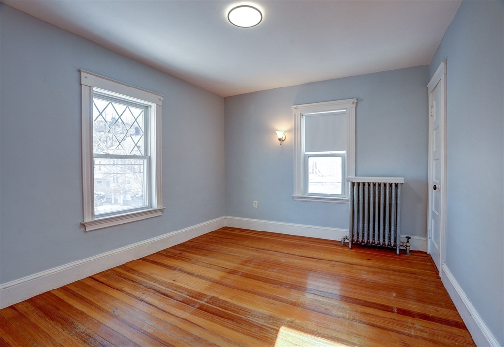 303 Beale St Property Photo 28