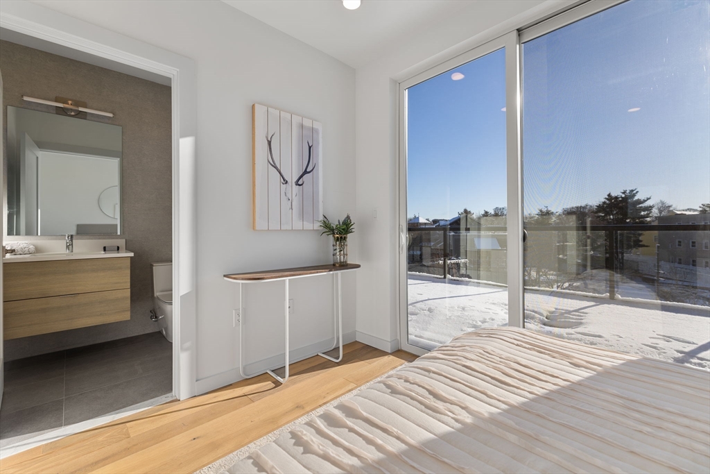 97 Elmwood Street # 313 Property Photo 12