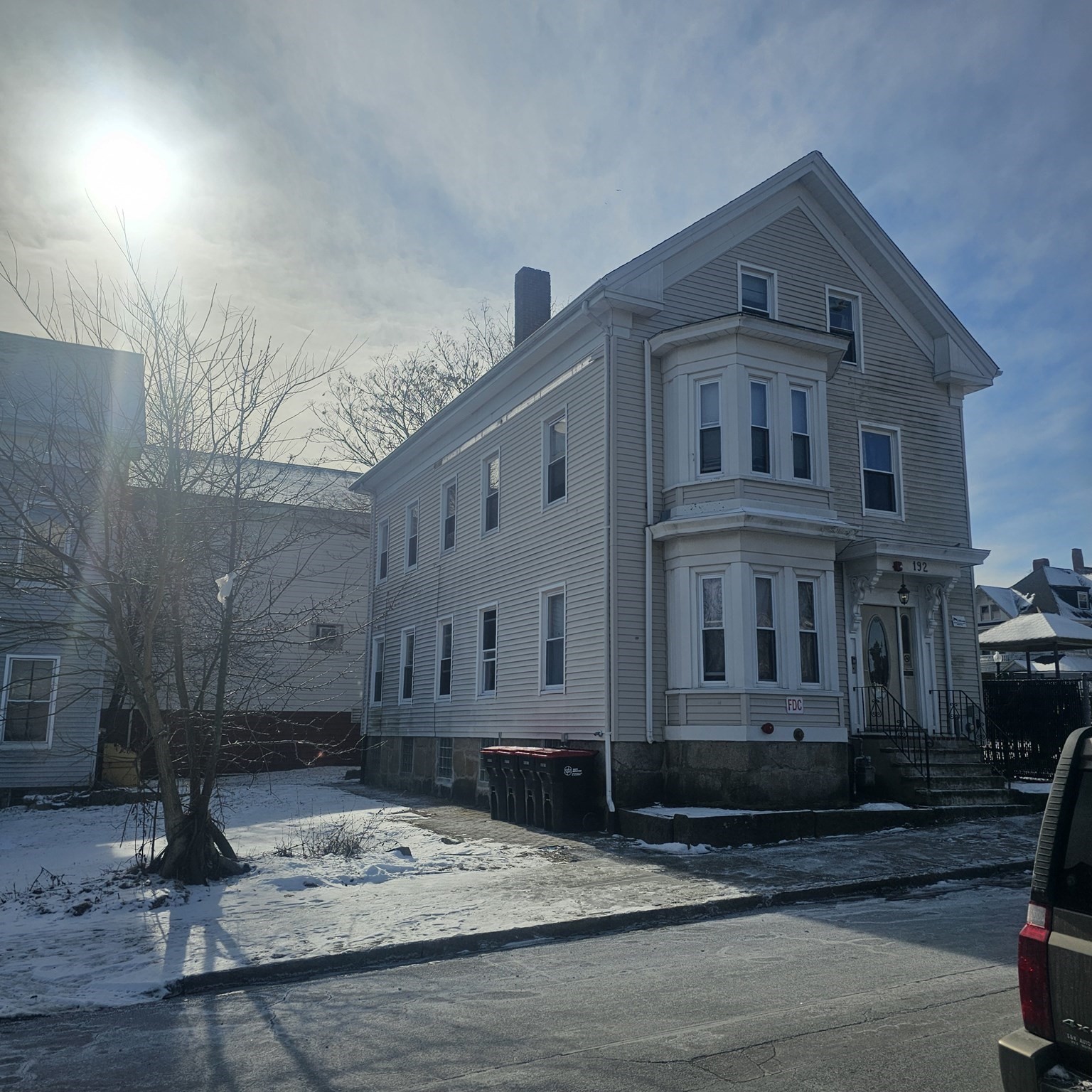 192 Walnut St Property Photo 2