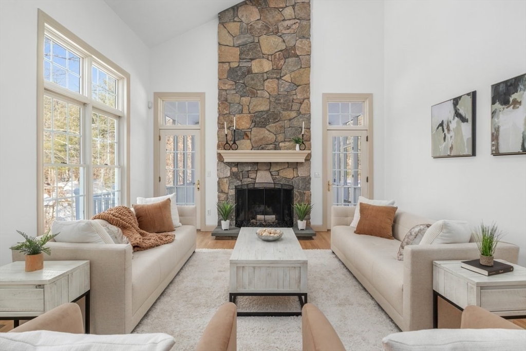 45 Berkshire Property Photo 11