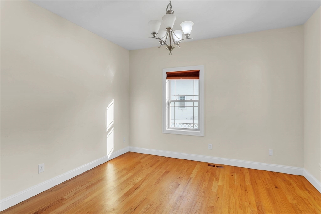 2222 Wilbraham Rd Property Photo 9