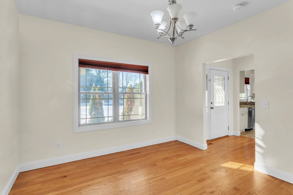 2222 Wilbraham Rd Property Photo 10