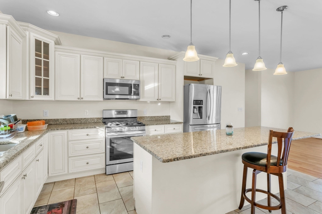 2222 Wilbraham Rd Property Photo 11