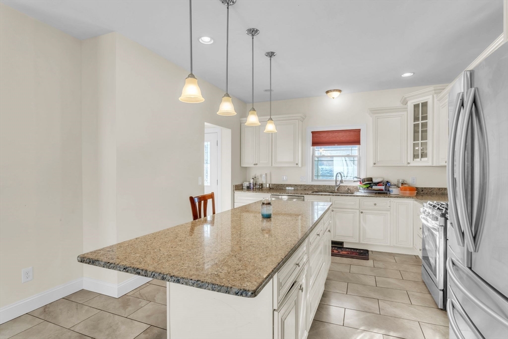 2222 Wilbraham Rd Property Photo 13